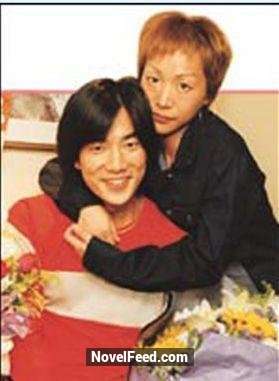 50歲的任賢齊兒女顏值高到爆表，一看見他妻子，讓人驚訝！