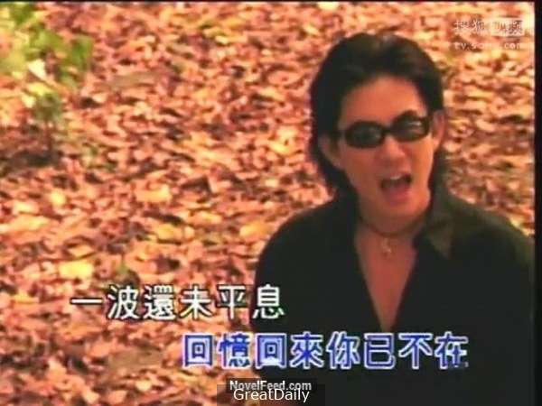 50歲的任賢齊兒女顏值高到爆表，一看見他妻子，讓人驚訝！