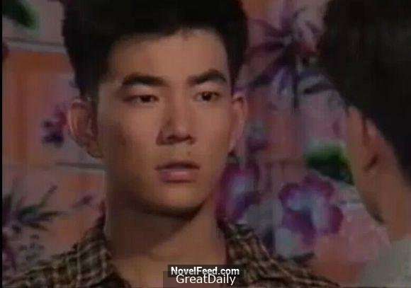 50歲的任賢齊兒女顏值高到爆表，一看見他妻子，讓人驚訝！