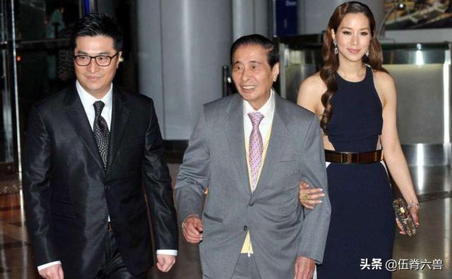 闊太徐子淇與友人聚餐飲食接地氣，卻因一件衣服暴露豪門生活不易