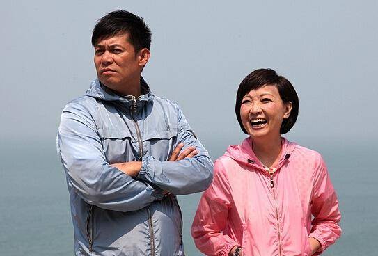 曾志偉前妻，放棄財產淨身出戶，與小十二歲男友分手，現狀悲慘！