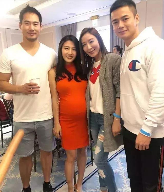 前TVB女藝人林芊妤回馬補辦婚禮！一家三口好Sweet！
