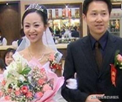 5歲因發燒成為聾啞人，被富商苦追8年，最終卻選擇嫁給一個窮小子