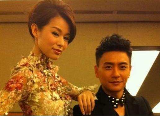 胡杏兒二胎孕照流出，身材走樣卻很有孕味，幸福一家讓人羨慕!