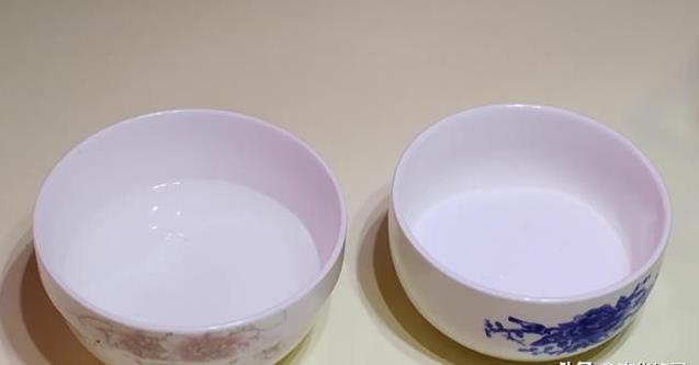 醃鹹鴨蛋，不要用鹽水泡了，老媽用40年的土方法，時間短，油還多，比買的好吃太多