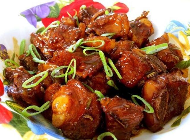 做紅燒排骨，學會這招，肉質香嫩超下飯，包你怎麼吃都不夠