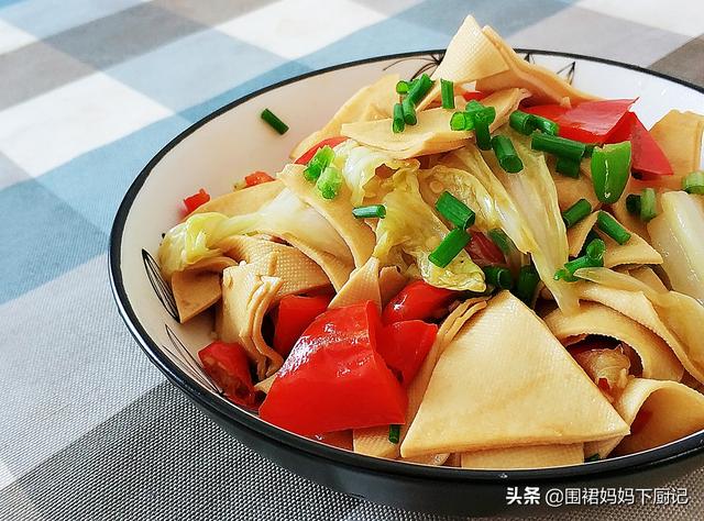 晚上吃啥？推薦10道家常小炒，葷素搭配、營養好吃，關鍵是省事