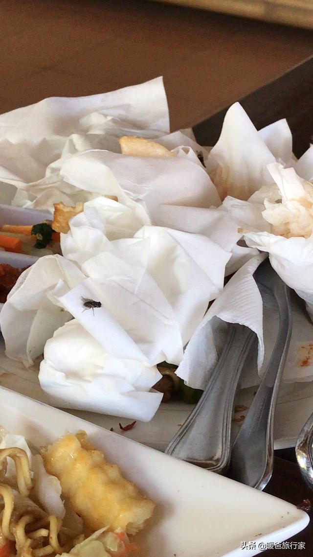 INS網紅搶著去？別被「照騙」忽悠了！粉色沙灘到底什麼樣？
