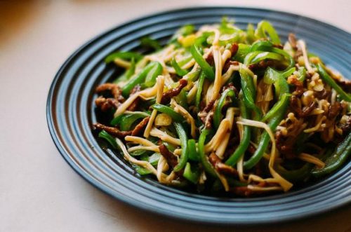 【吃貨必收藏!】7種簡單方便「特色金針菇美味料理」就算平時不入廚房也能快速上手!