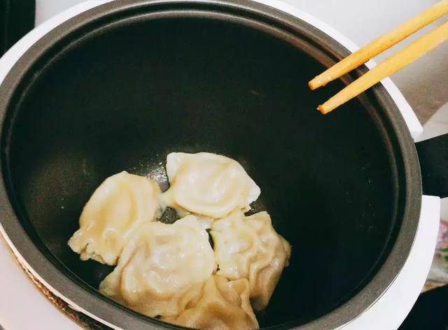 電飯煲別只用來煮飯了，這10道無油煙菜式也能輕鬆做，廚房小白無壓力