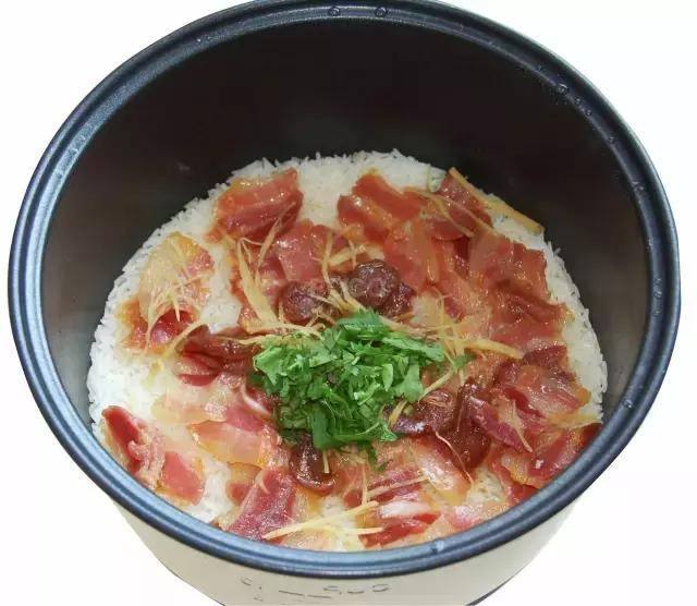 電飯煲別只用來煮飯了，這10道無油煙菜式也能輕鬆做，廚房小白無壓力