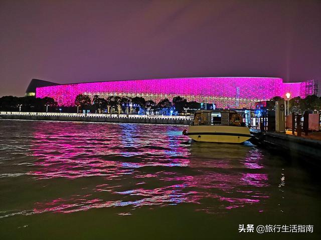 無與倫比的蘇式風情，蘇州金雞湖畔的絕美夜景