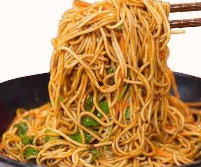 熱乾麵的正確做法，早食早受益！