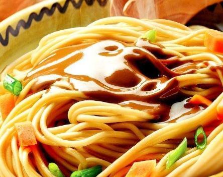 熱乾麵的正確做法，早食早受益！