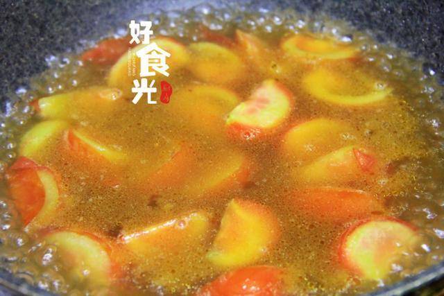 番茄+金針菇，煮一鍋湯，好吃又營養，減脂吃不胖，一周輕鬆瘦3公斤 