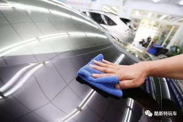 車漆有劃痕怎麼辦？3種修復方法拯救你的車漆！