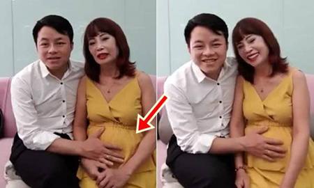 62歲女子嫁給26歲帥小夥，8個月後宣布懷孕，醫生直言：這不可能