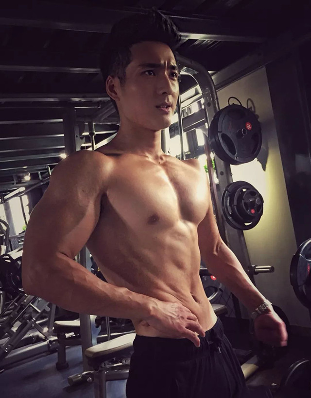 女生眼中「最MAN瞬間」TOP15　汽修廠黑手進榜原因：腳踏實地！