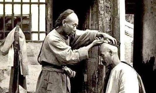 清朝一律要留辮子，那禿頂和光頭的人怎麼辦？