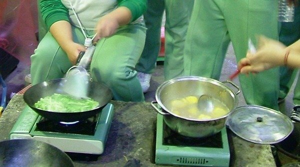七八年級生共同回憶 國高中生「校外露營」超難忘還賺人熱淚：其實都套好演給你看的
