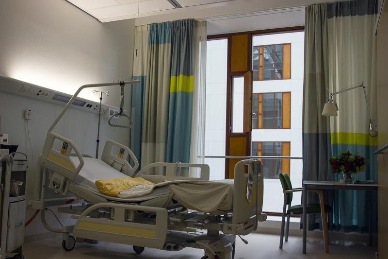 骨癌少女甜戀獨臂病友　她病發身亡「男友只撐了三天」　家屬淚辦冥婚：要健康在一起