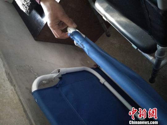 孝婿守護癱瘓岳母千餘夜：多活一天家裡就多團圓一天