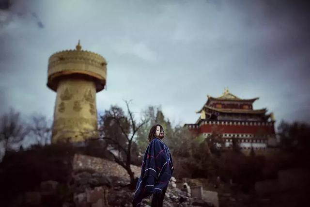董卿：女人不管多大了，都需要看看這段話