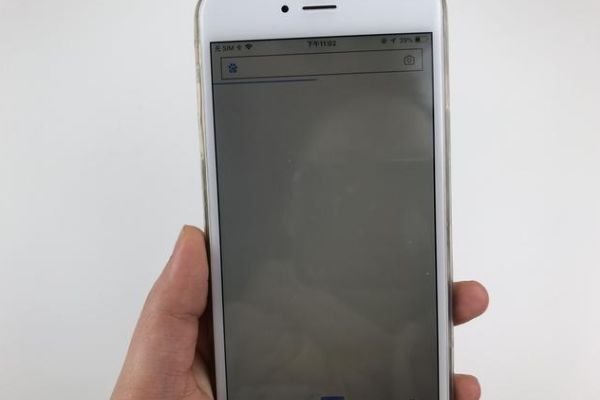 手機出現4種情況要當心，你的手機可能已經被某人監聽了，越早知道越好，提醒身邊的人要小心