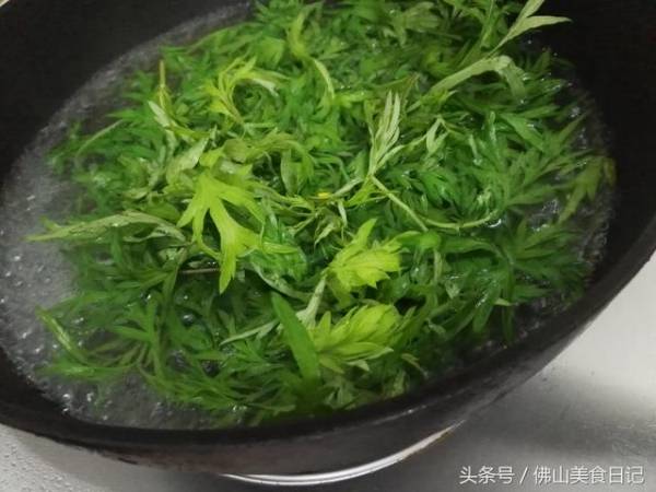 經前和經期小腹脹痛，這兩款活血化瘀食療菜譜或許能幫到你！