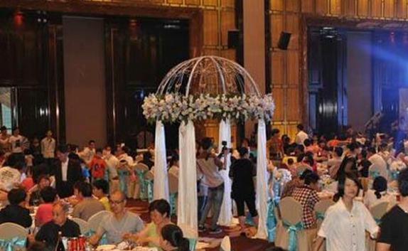 婆婆，大兒子撐門面，小兒子當心肝兒，你好偏心