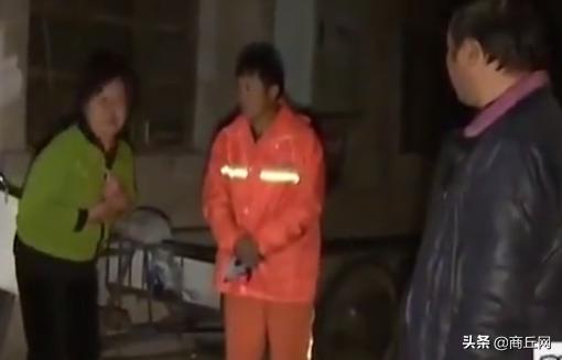 女子照顧癱瘓丈夫幾十年，如今爆發，寧願背負罵名都要找個男朋友