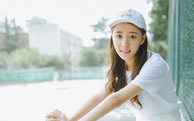 女生「暗戀」男生的10種表現，超過4條確定無疑！
