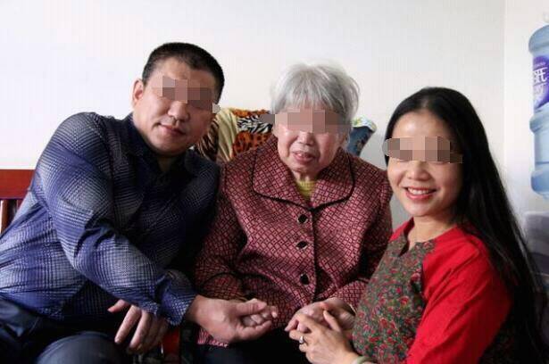 懷二胎後到娘家休養，弟弟醉了說件往事，瞬間對婆家失望了