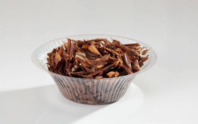丈夫去世我去看女兒，吃飯看到茶几，我離開女兒家