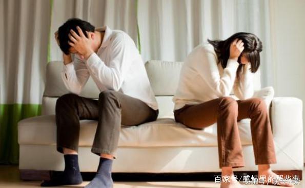 前妻來給女兒過生日，接女兒放學回家，推開廚房門，我淚如雨下