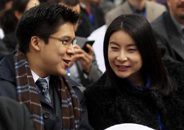 富二代霍啟剛：看了前任現狀，再看現任妻子，差距真是天差地別！