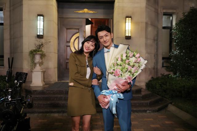 不被婆婆認可，但依然被老公寵成公主，如今每年零花錢高達2億！