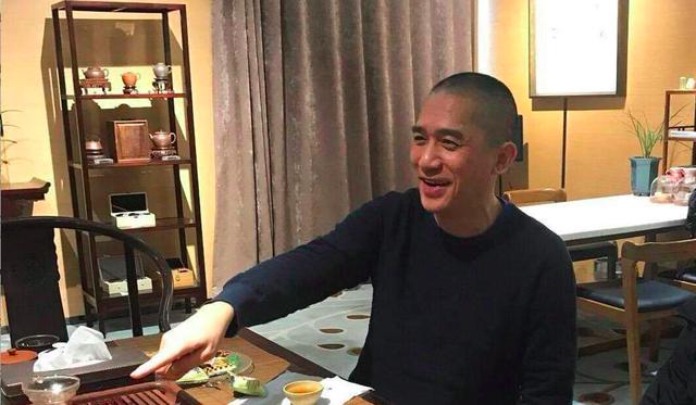 梁朝偉疑對鄭秀文許志安事件表態，五句話點評盡顯成熟男人本色！