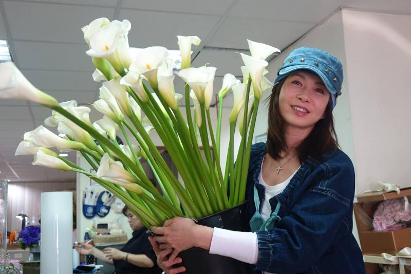 周丹薇「9年做19次人工試管」皆失敗結束23年婚姻　「前夫生病從沒缺席」亡母唸她傻