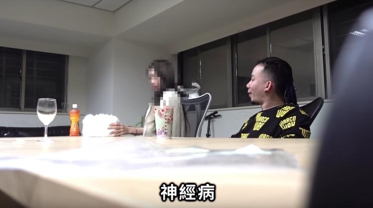 怒刷10萬瘋狂抖內！成功約到「正妹直播主」吃飯　烏鴉反遭妹子怒罵「神經病」