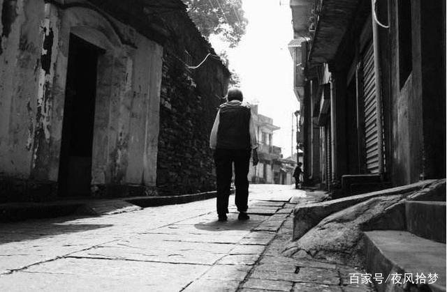 父親偏袒兒子一輩子，去世前卻只留給兒子六千，留給女兒60萬