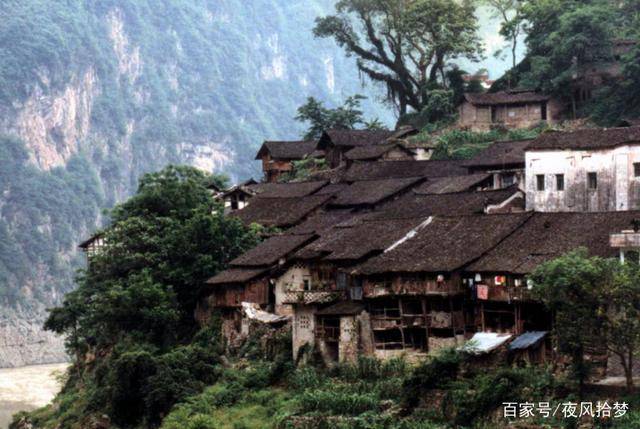 父親偏袒兒子一輩子，去世前卻只留給兒子六千，留給女兒60萬
