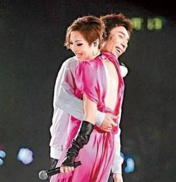 結婚紀念日揭發視頻，司機收了21萬？許志安黃心穎，車內第二段片，終極曝光 !!