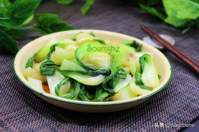 不管炒什麼青菜，多加一步，顏色不發黃，營養更高，好吃也好看！
