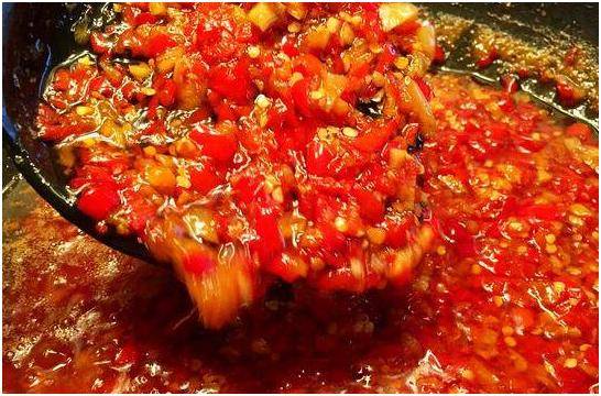 飯店大廚做了30年辣椒醬，有錢也買不到的秘制配方，老乾媽都服了