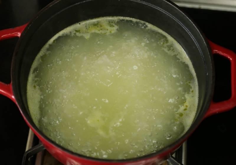 正宗皮蛋瘦肉粥，肉嫩粥鮮的秘訣，9成人做錯，關鍵一步只花5秒