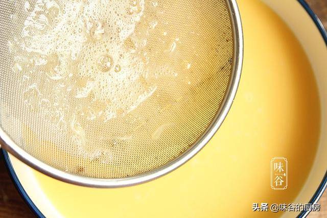此海鮮和雞蛋是絕配，不僅是一道美味，更是食補，要多做給小孩吃