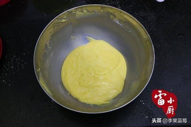 杯子蛋糕的做法，既好看又好吃，做法也簡單易學
