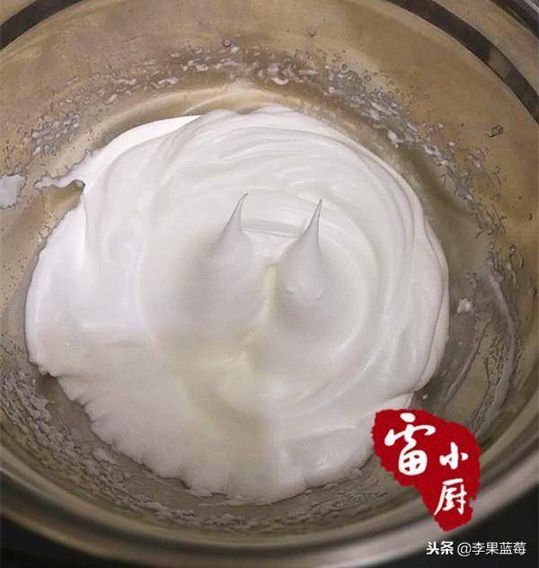 杯子蛋糕的做法，既好看又好吃，做法也簡單易學