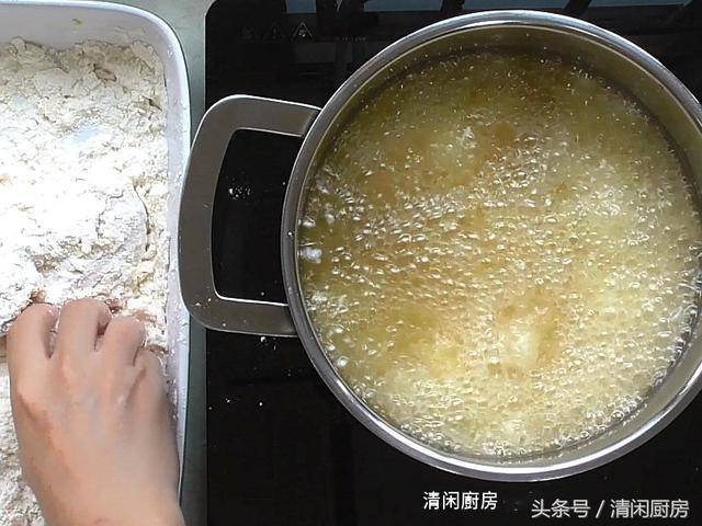 酥脆炸雞翅的做法，放冷了還可以保持酥脆